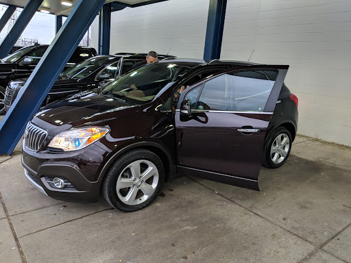 Car Dealer «Al Serra Auto Plaza», reviews and photos, 6167 Saginaw Rd, Grand Blanc, MI 48439, USA