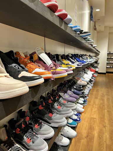 A Sneaker City Find shoe store in Houston news