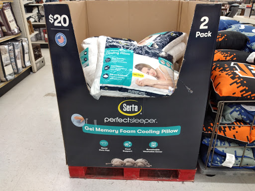 Discount Store «Big Lots», reviews and photos, 1699 River Oaks Dr, Calumet City, IL 60409, USA