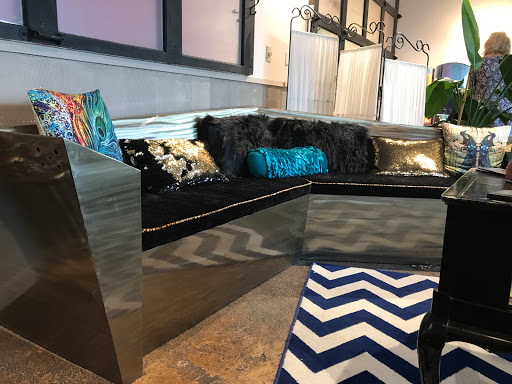 Beauty Salon «Ola Salon», reviews and photos, 2942 SW Avalon Way, Seattle, WA 98126, USA