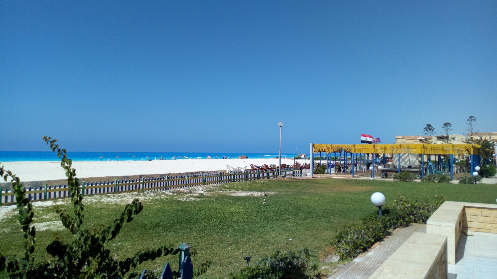 Fotografija Retal view Beach z dolga ravna obala