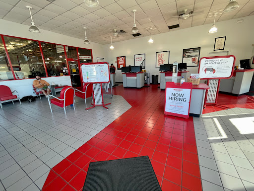 Tire Shop «Discount Tire Store - Clackamas, OR», reviews and photos, 8380 SE Sunnyside Rd, Clackamas, OR 97015, USA