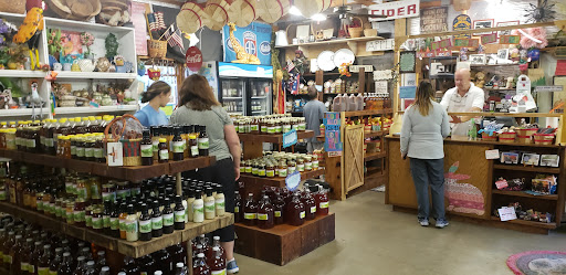 Gift Shop «Beech Spring Gift Shop», reviews and photos, 11600 Lee Hwy, Sperryville, VA 22740, USA