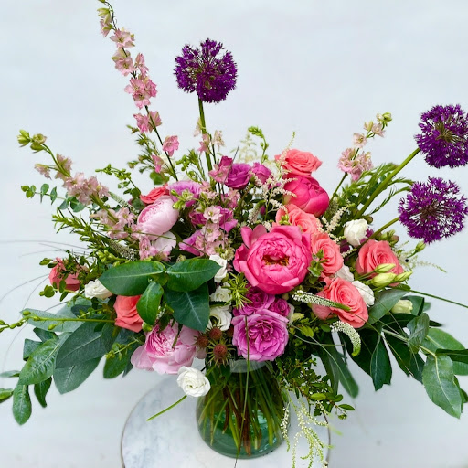 Florist «Flower Essence Flower & Gift Shop», reviews and photos, 2149 Bushkill Park Dr, Easton, PA 18040, USA