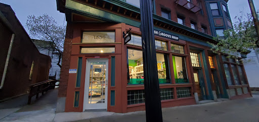 The Kush Groove Shop, 1536 Tremont St, Boston, MA 02115, USA, 