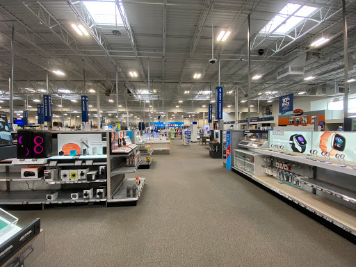 Electronics Store «Best Buy», reviews and photos, 4400 E New York St, Aurora, IL 60504, USA