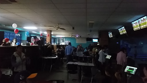 Bowling Alley «St Charles Lanes», reviews and photos, 2187 1st Capitol Dr, St Charles, MO 63301, USA