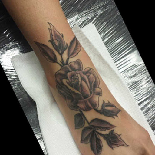 Tattoo Shop «Future Tattoo & Body Piercing», reviews and photos, 645 S State College Blvd F, Fullerton, CA 92831, USA