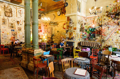 Csendes Létterem - Vintage Bar & Café