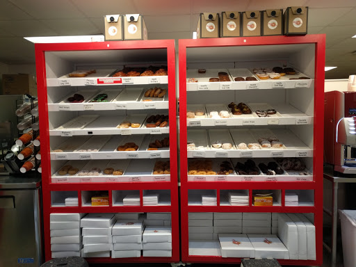 Donut Shop «Spunky Dunkers», reviews and photos, 3441 N Arlington Heights Rd, Arlington Heights, IL 60004, USA