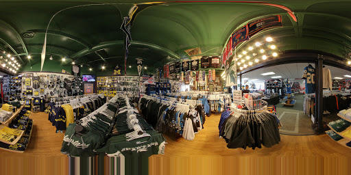 Clothing Store «Fanatic U», reviews and photos, 30409 Ford Rd, Garden City, MI 48135, USA