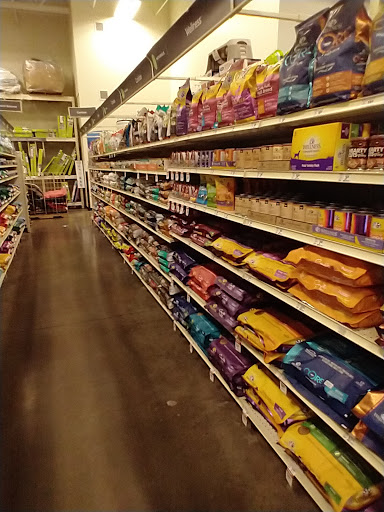 Pet Supply Store «PetSmart», reviews and photos, 105 Wagner Rd, Monaca, PA 15061, USA