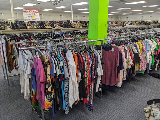 Thrift Store «Goodwill», reviews and photos, 5461 Marlton Pike # 2, Pennsauken Township, NJ 08109, USA
