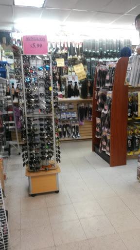 Beauty Supply Store «Star Beauty Supply #1», reviews and photos, 712 E 87th St, Chicago, IL 60619, USA