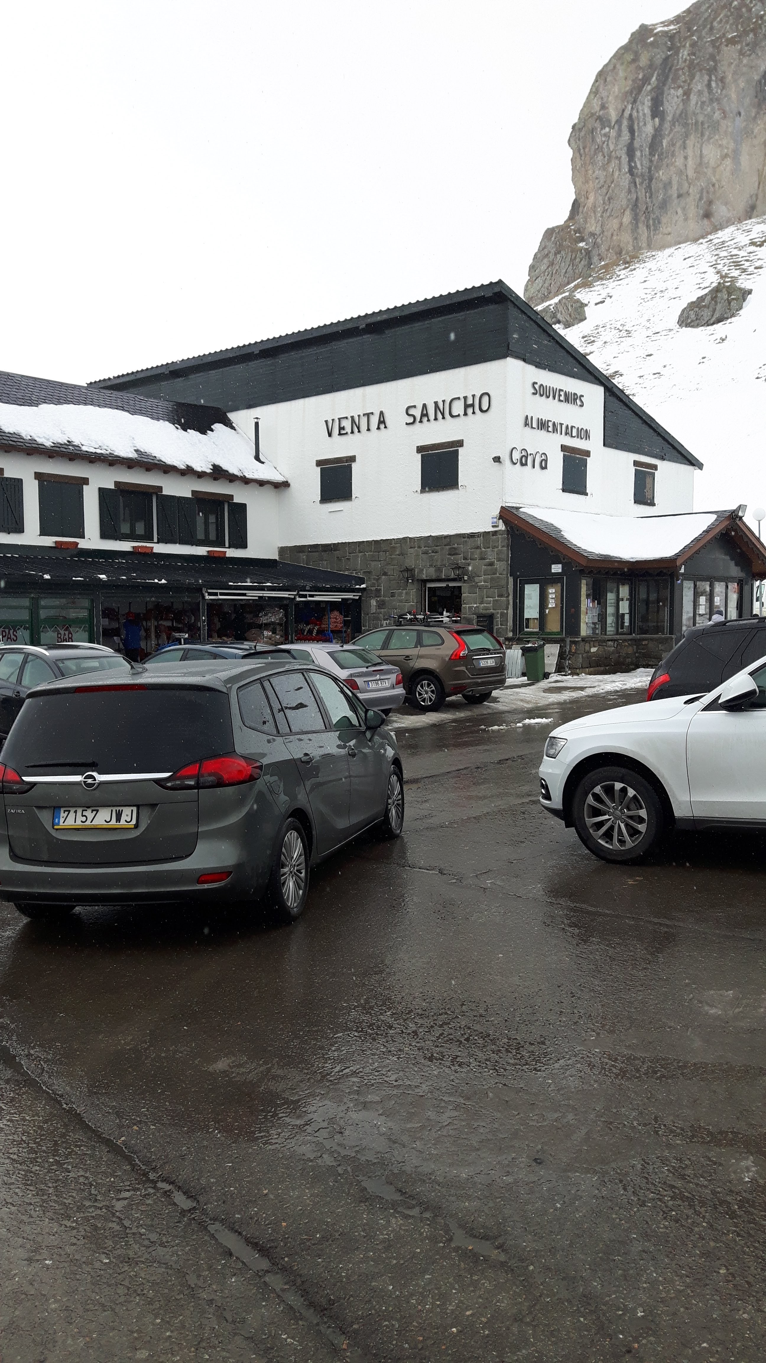 Photo n° 15 de l'avis de viorel.i fait le 10/02/2019 à 19:28