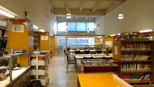 Biblioteca Pública Municipal de Ablitas. Av. Cascante, 3, 31523 Ablitas, Navarra, España