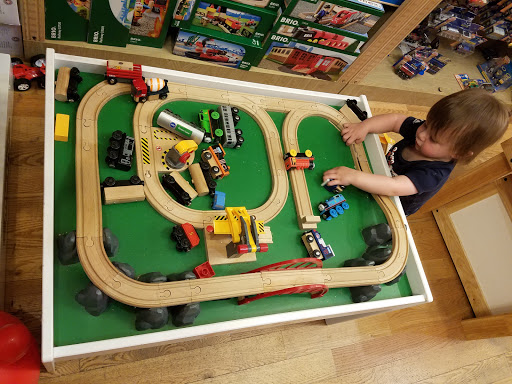 Toy Store «Building Blocks Toy Store», reviews and photos, 2130 W Division St, Chicago, IL 60622, USA