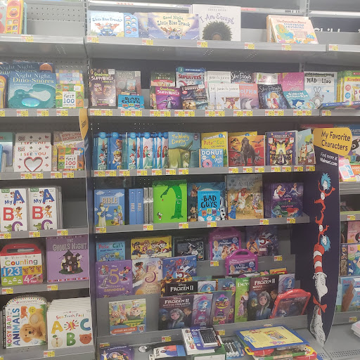 Discount Store «Walmart», reviews and photos, 235 Queen St, Southington, CT 06489, USA