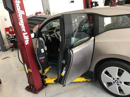 Auto Repair Shop «Euro Motors», reviews and photos, 6663 Narcoossee Rd #154, Orlando, FL 32822, USA