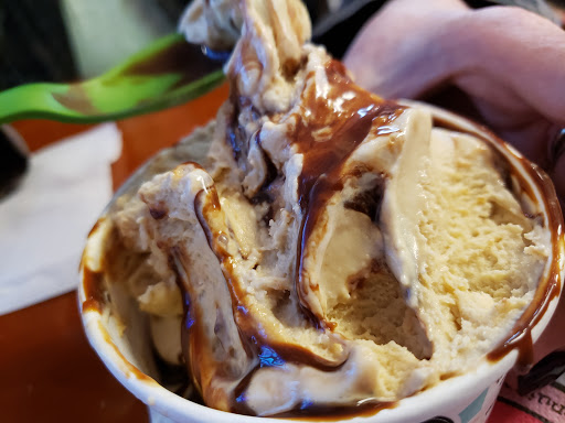 Book Store «Prime of Weirton (Weirton Book Company)», reviews and photos, 2200 Pennsylvania Ave, Weirton, WV 26062, USA