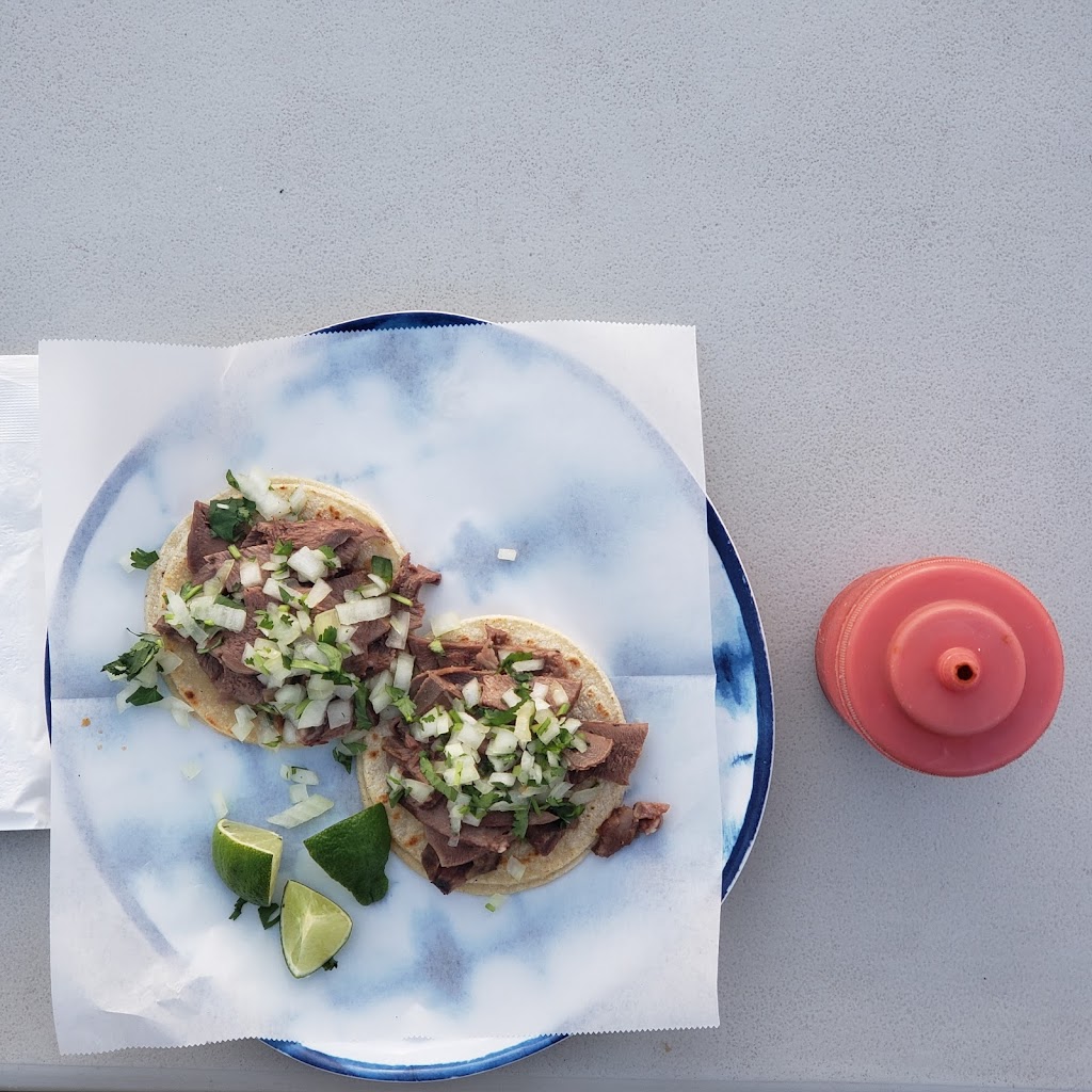 Johnny’s Tacos 83676