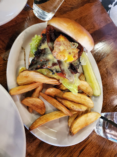 Pub «Mad Dogs British Pub Riverwalk», reviews and photos, 123 Losoya St #19, San Antonio, TX 78205, USA