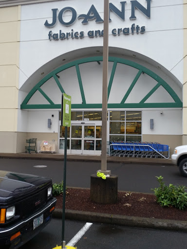 Fabric Store «Jo-Ann Fabrics and Crafts», reviews and photos, 1024 Green Acres Rd, Eugene, OR 97408, USA
