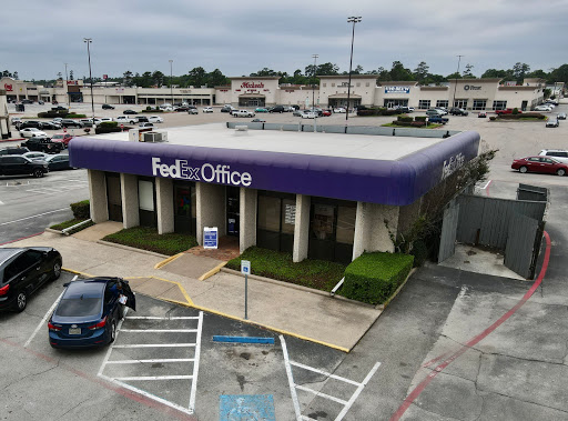 FedEx Office Print & Ship Center, 10022 FM 1960 Bypass Rd W, Humble, TX 77338, USA, 