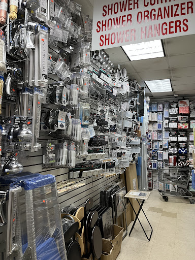 Dollar Store «Discount King», reviews and photos, 2271 Hylan Blvd, Staten Island, NY 10306, USA