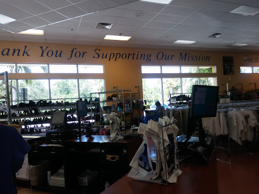 Thrift Store «Goodwill Port St. Lucie/Gatlin Store & Donation Center», reviews and photos