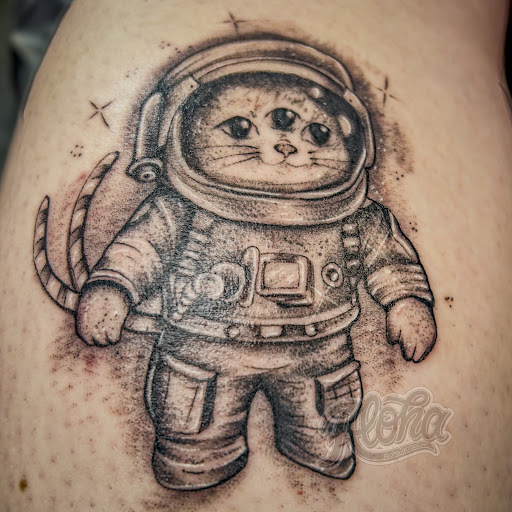 Explore throne of glass tattoo idea, creative tattoo ideas in Midvale, available at Aloha Tattoos - Award-Winning Utah Ink