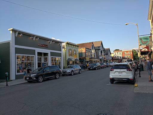 Outdoor Sports Store «Cadillac Mountain Sports», reviews and photos, 26 Cottage St, Bar Harbor, ME 04609, USA