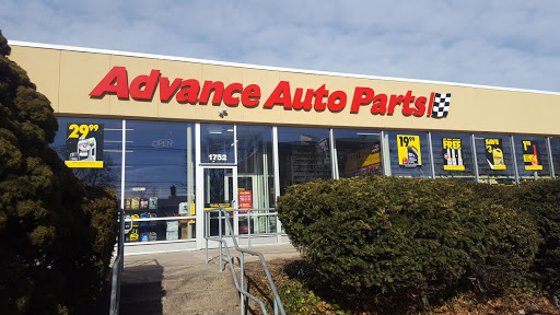 Auto Parts Store «Advance Auto Parts», reviews and photos, 1752 Springfield Ave, Maplewood, NJ 07040, USA