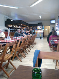Atmosphère du Restaurant Chez Julien à Thèze - n°6