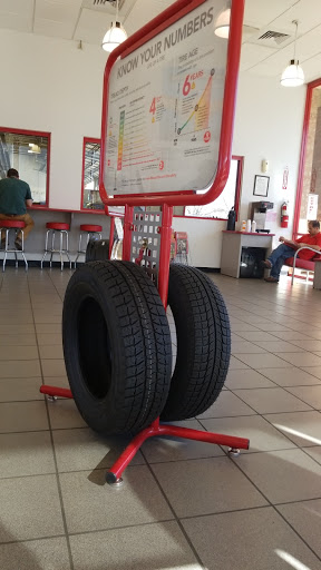 Tire Shop «Discount Tire Store - Arvada, CO», reviews and photos, 5330 Wadsworth Bypass, Arvada, CO 80002, USA