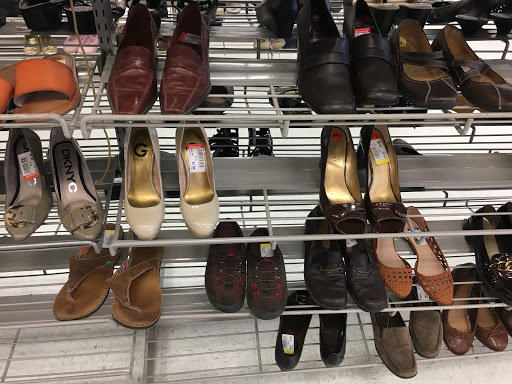 Thrift Store «Goodwill Industries of Middle Tennessee», reviews and photos, 1220 Huntsville Hwy, Fayetteville, TN 37334, USA