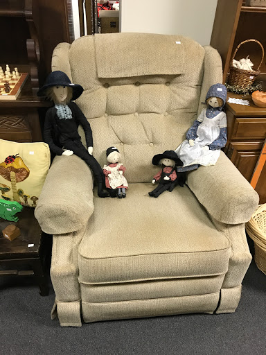 Thrift Store «Attic To Basement», reviews and photos, 19 E Belvidere St, Nazareth, PA 18064, USA