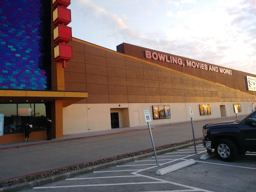 Movie Theater «Showbiz Cinemas Baytown 10», reviews and photos, 10550 Interstate 10 Service Rd, Baytown, TX 77521, USA