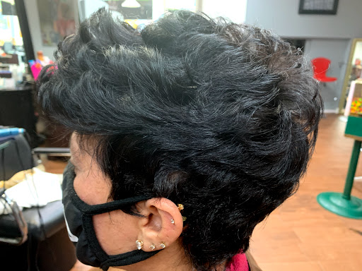 Beauty Salon «Mary’s Hair Salon», reviews and photos, 8559 Fenton St, Silver Spring, MD 20910, USA