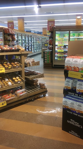 Grocery Store «Food Lion», reviews and photos, 600 McKinney Blvd, Colonial Beach, VA 22443, USA