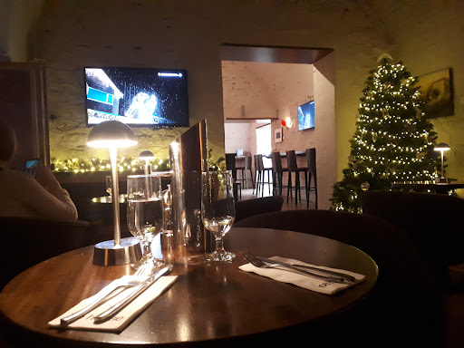 The Ice House Restaurant