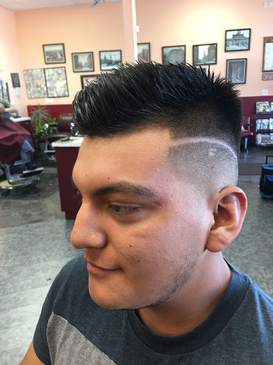 Barber Shop «Hoffman Heights S&R Barber Shop», reviews and photos, 636C Peoria St, Aurora, CO 80011, USA