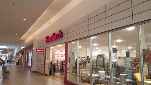 Shopping Mall «The Village at Orange», reviews and photos, 1500 E Village Way #2298, Orange, CA 92865, USA