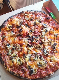 Plats et boissons du Pizza Basta - Pizzeria Clermont-ferrand - n°5