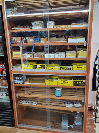 Liquor Store «Can Do Liquor Store», reviews and photos, 16932 Goldenwest St, Huntington Beach, CA 92647, USA