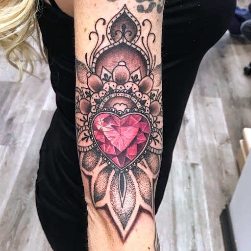 Tattoo Shop «Palace Art Tattoo», reviews and photos, 1779 Thousand Oaks Blvd, Thousand Oaks, CA 91362, USA