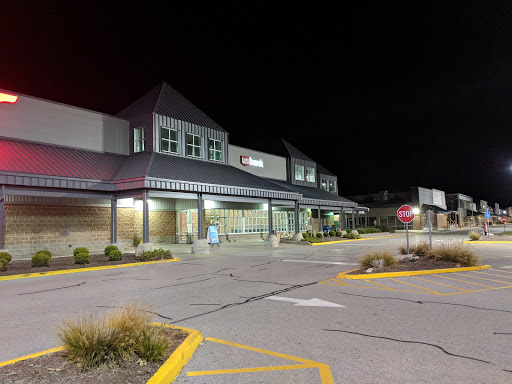 Grocery Store «Schnucks», reviews and photos, 2222 Troy Rd, Edwardsville, IL 62025, USA