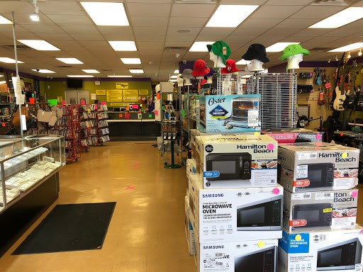 Pawn Shop «Money & More», reviews and photos, 1025 S Riverside Dr, Iowa City, IA 52246, USA