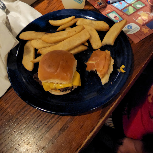 American Restaurant «Cracker Barrel Old Country Store», reviews and photos, 5706 Northridge Dr, Gurnee, IL 60031, USA