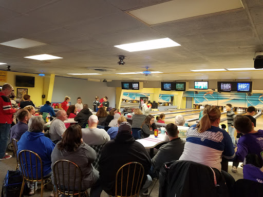 Bowling Alley «Lucky Strike Lanes», reviews and photos, 1904 S Anderson St, Elwood, IN 46036, USA